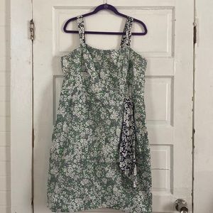 Gorgeous garden party dress